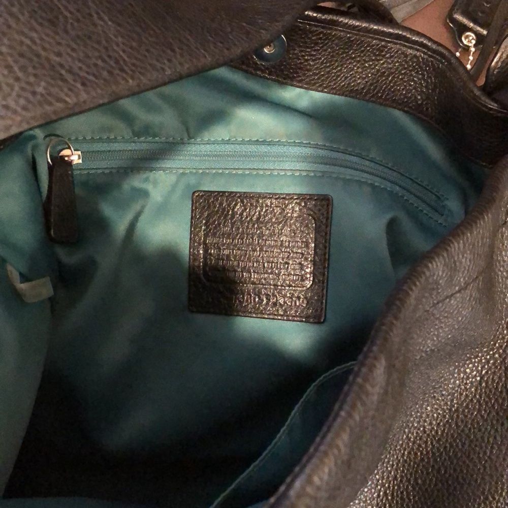 Vintage COACH Avery Black Tumbled Leather Shoulder Bag 
Teal Lining - Picture 8 of 17